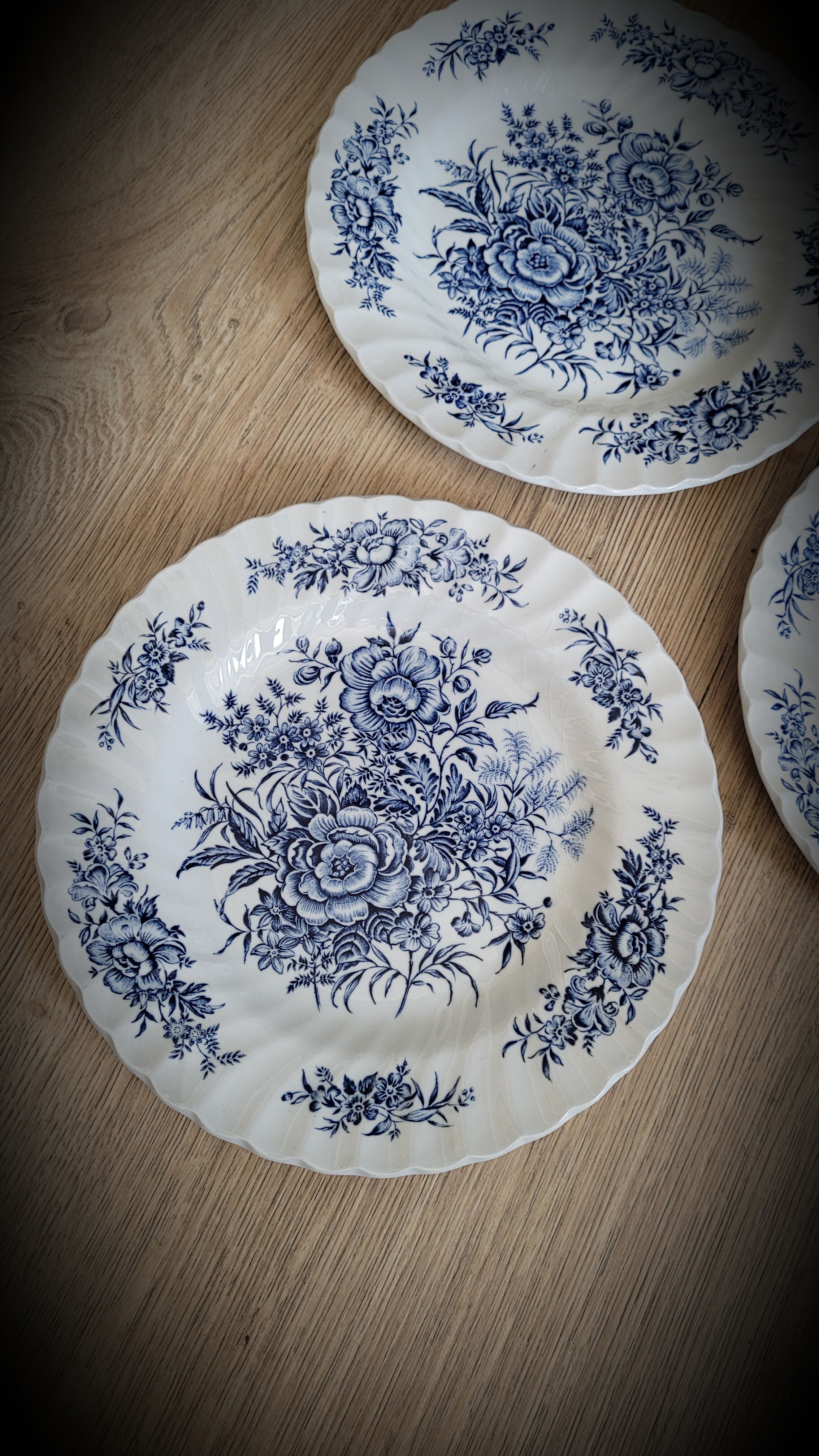 Set 6 plates Beacon Hill