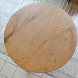 Round table