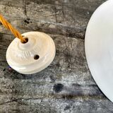 Smooth opaline suspension