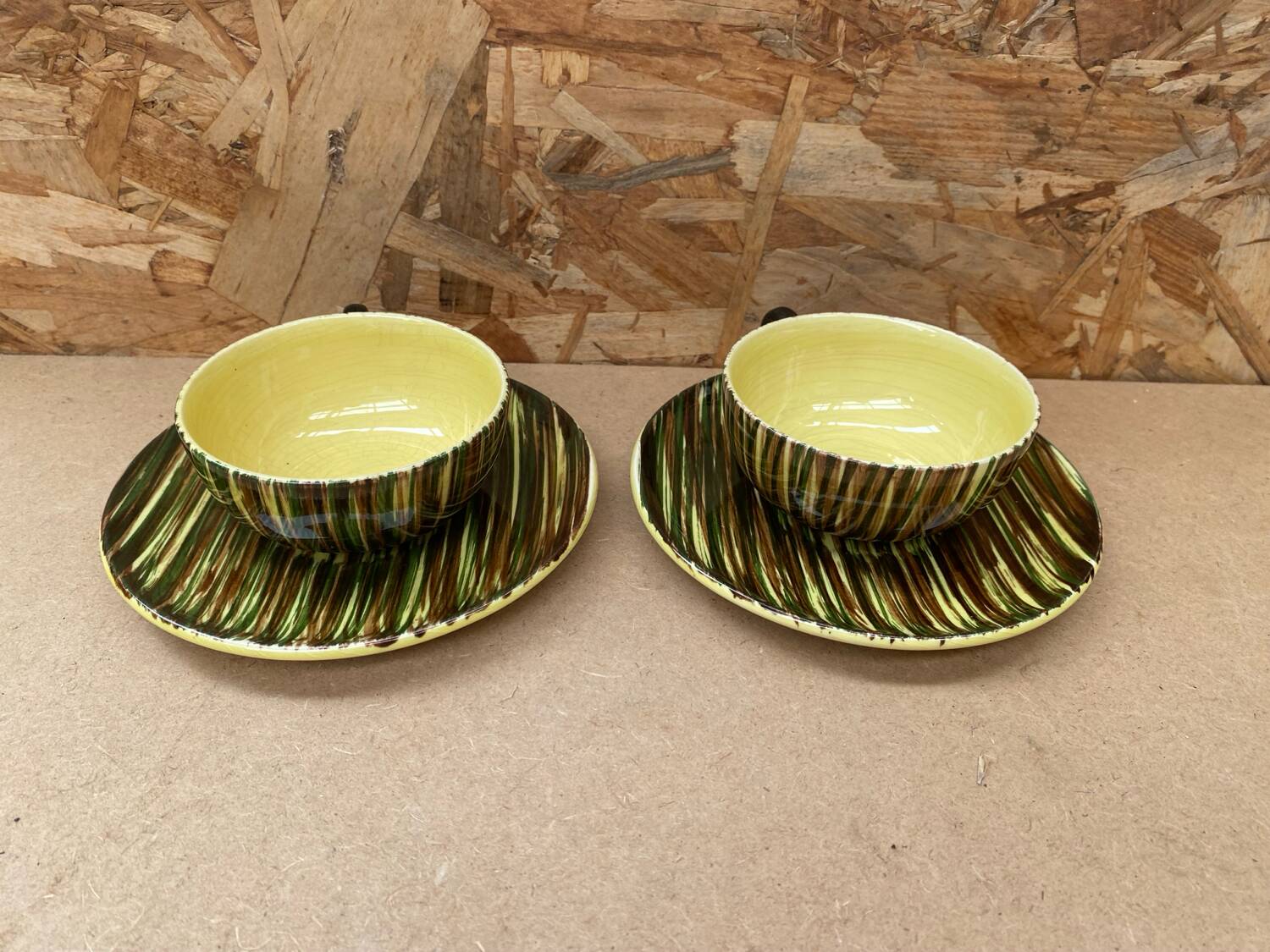 Pair of antique st clement safari ceramic yellow vintage mugs