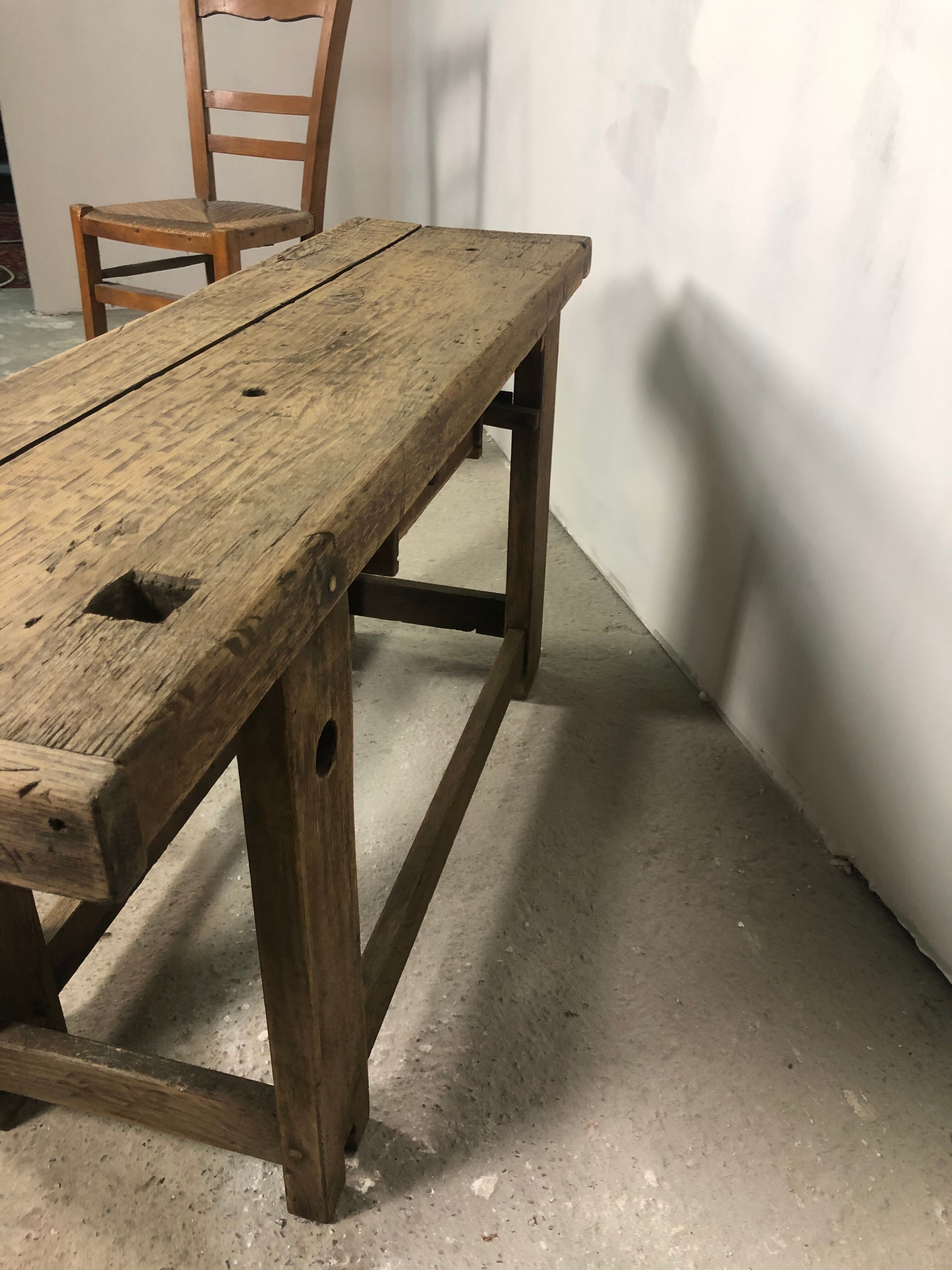 Old workbench in raw solid oak 1920