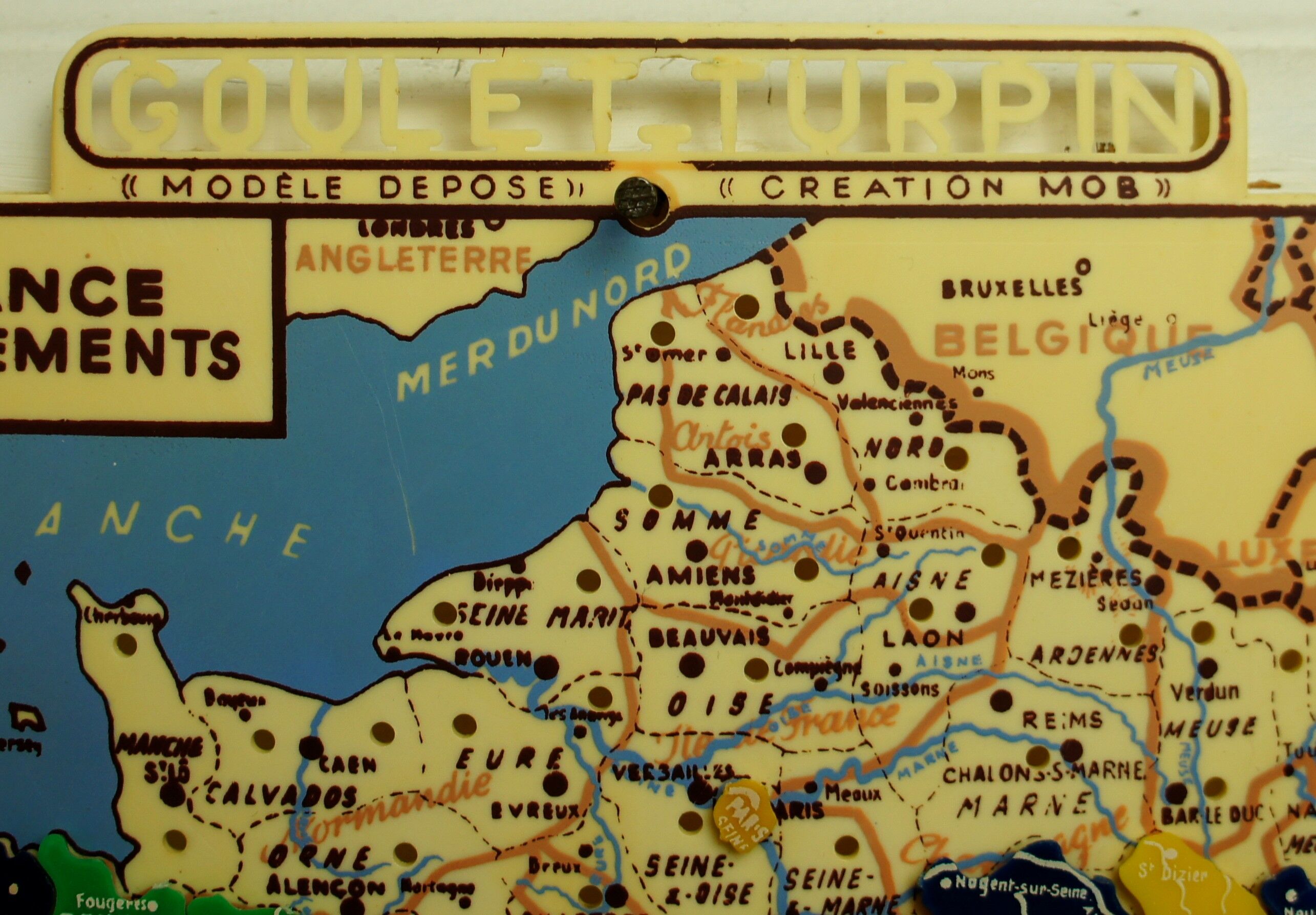 Advertising puzzle Mob grocery Goulet-Turpin 1960