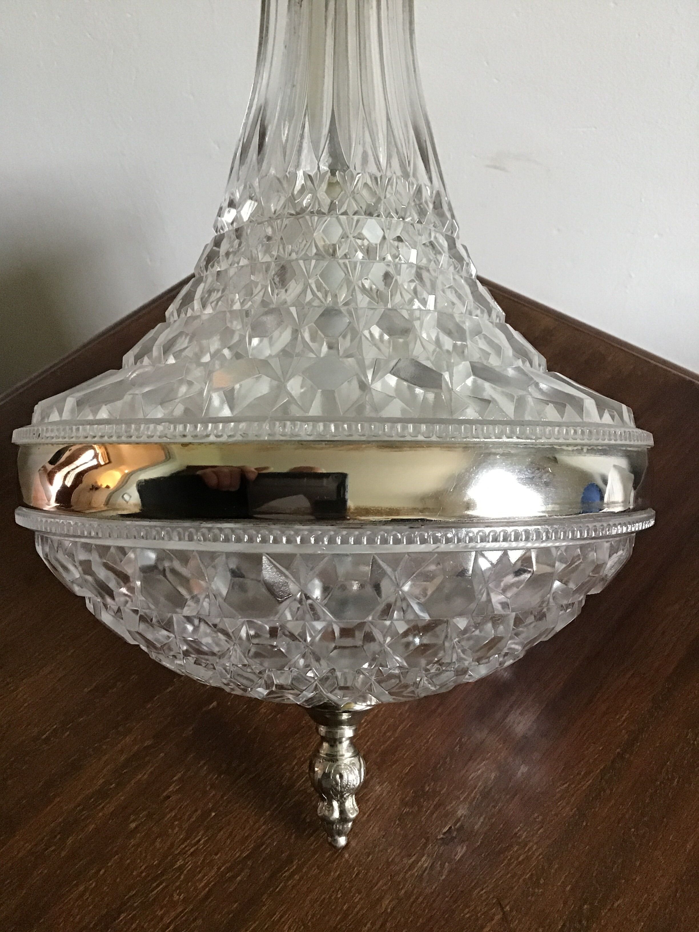 Ceiling balloon glass and metal