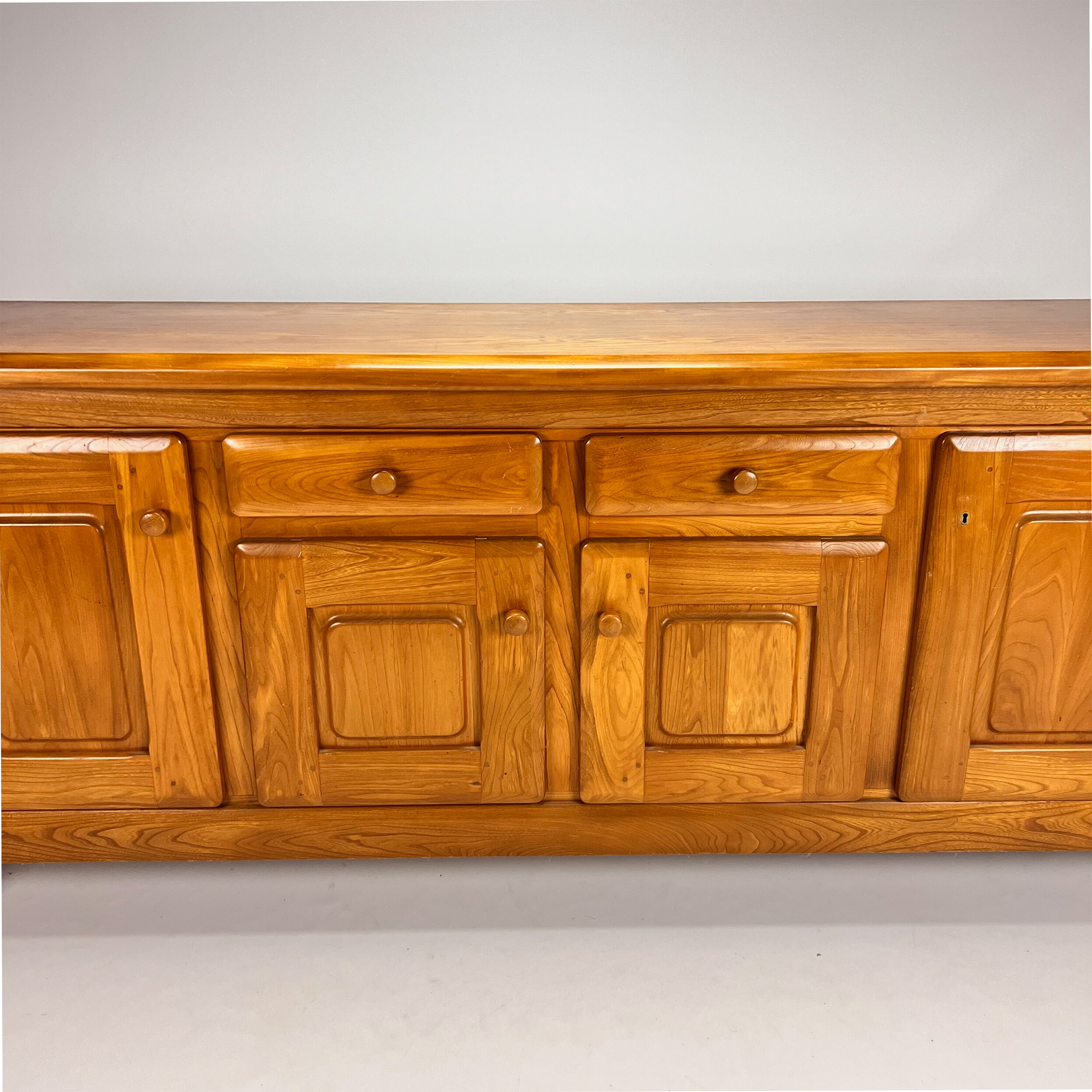 France Maison Raigan Style Elm Sideboard, 1970s