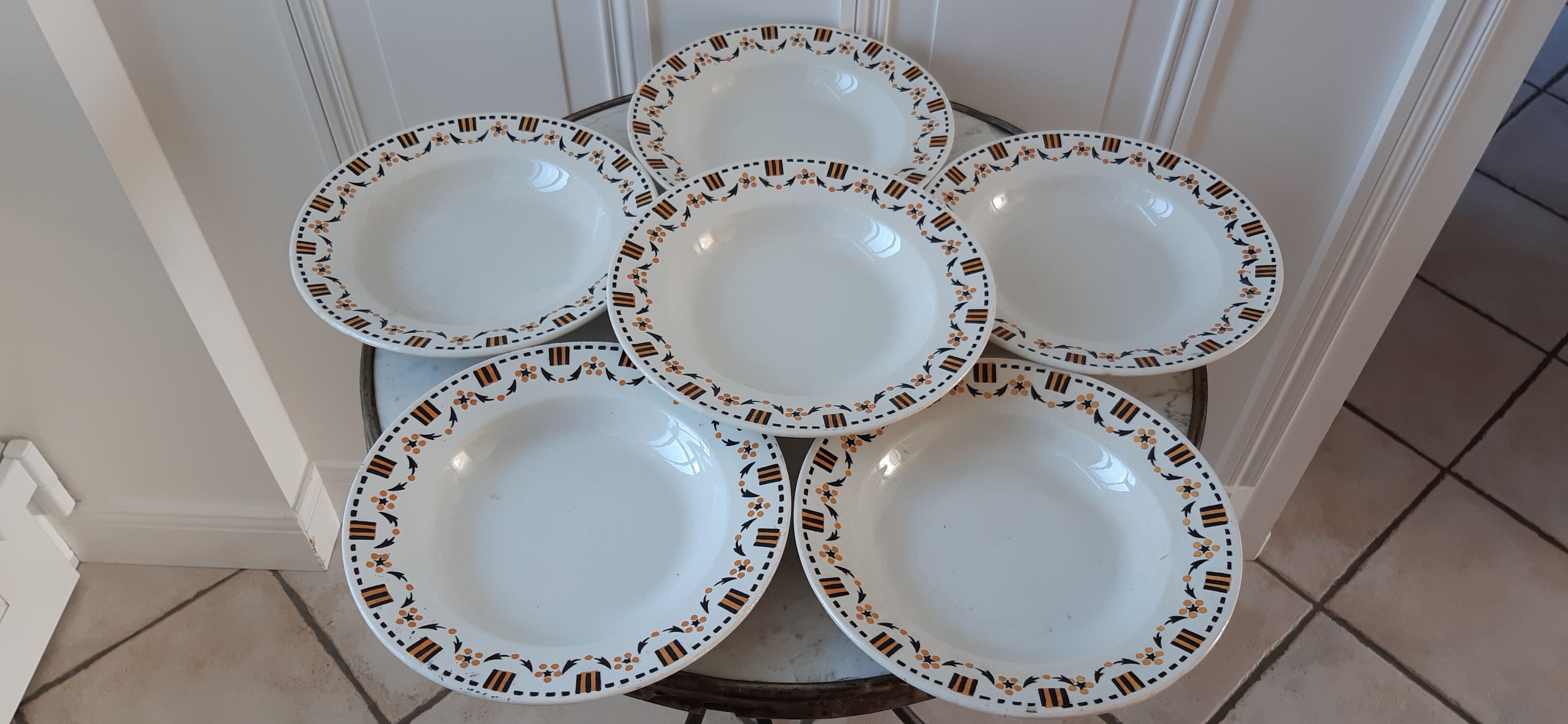 Set of 6 hollow plates Gien early twentieth century