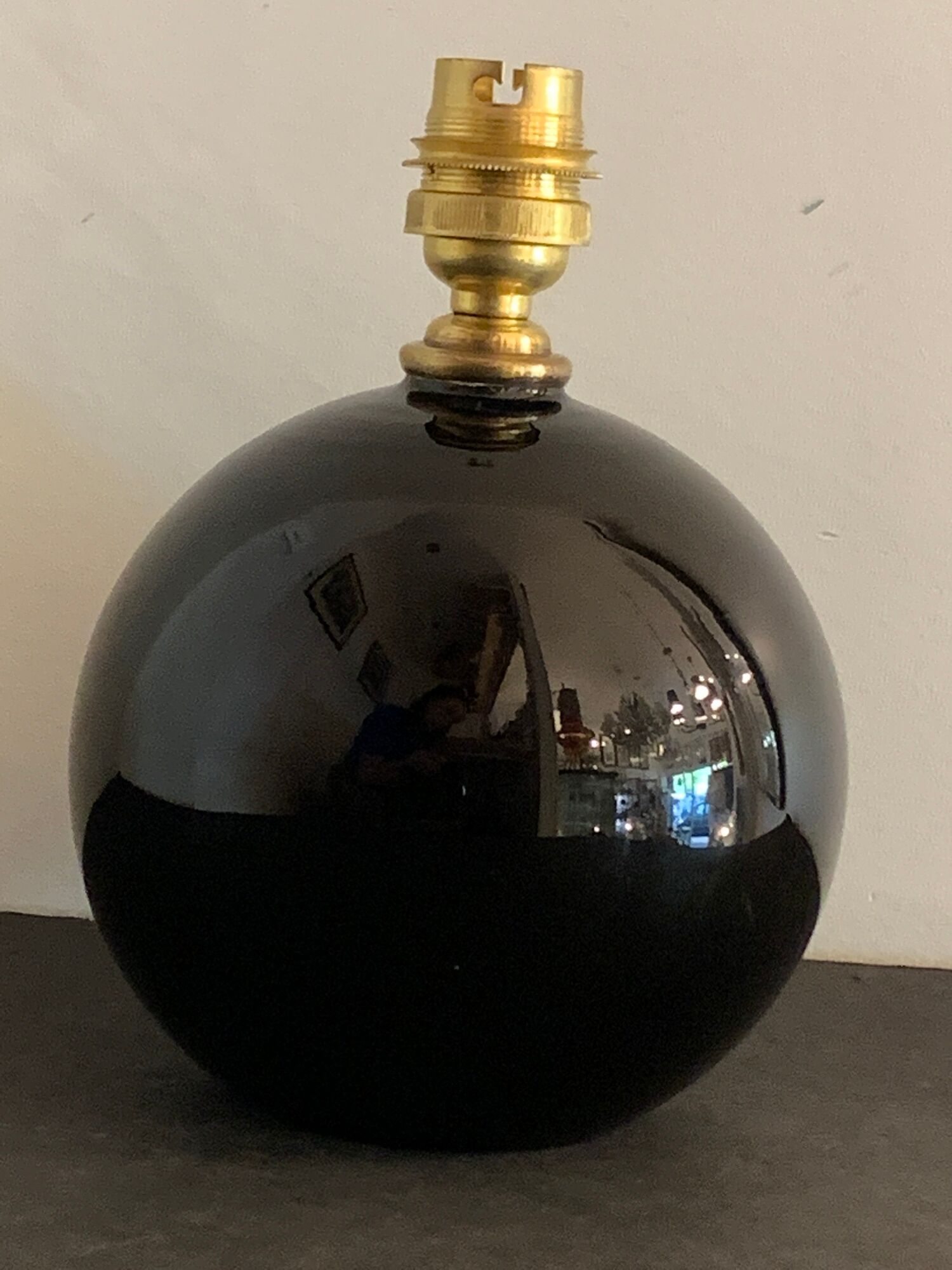 Pair of feet of black opaline art deco lamps