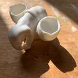 Petit éléphant en biscuit de porcelaine, salerons du 19e siècle
