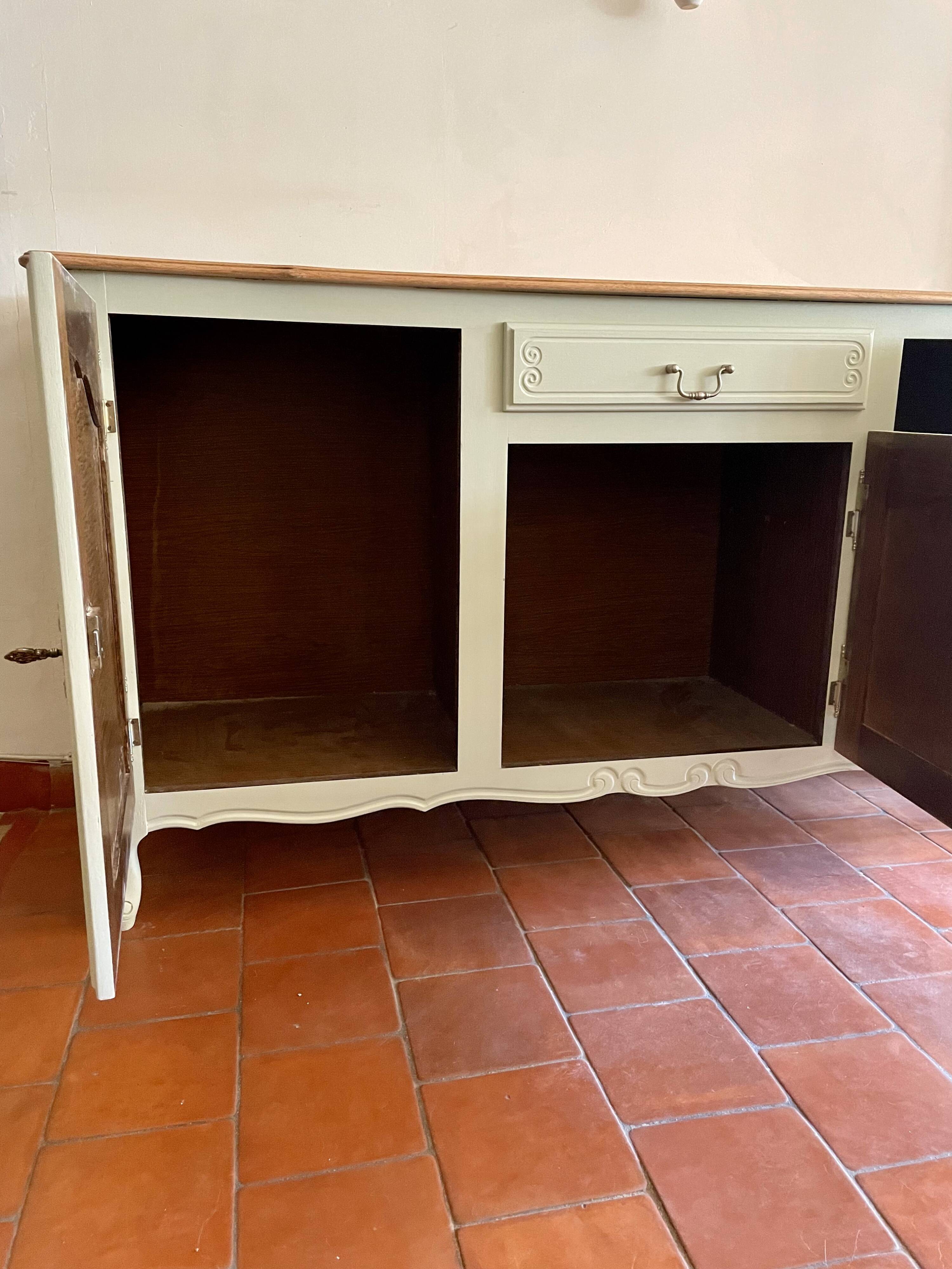 3 door sideboard