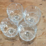 4 engraved glass wine glasses from the 30s