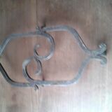 Dessous de plat en fer forgé ancien