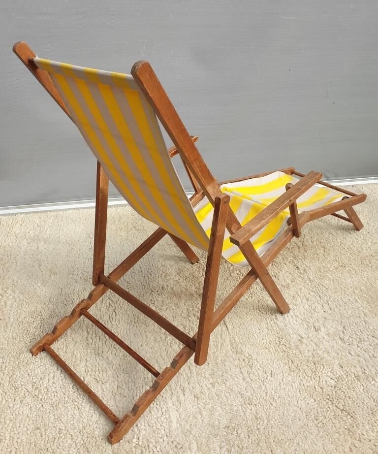 Chilean duo vintage wooden deckchairs with footrest