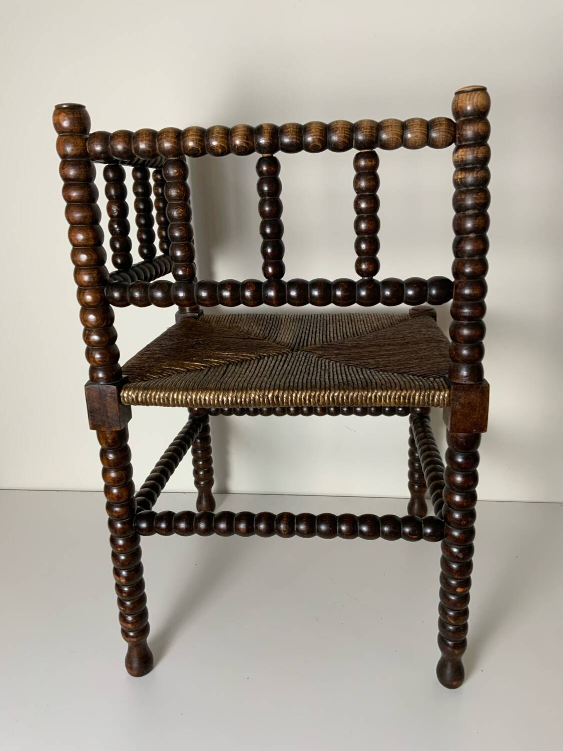 Chaise d’angle perlée