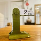 Vintage design perpetual calendar