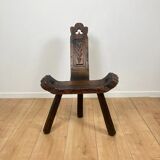 Pair of low tripod chairs in solid wood, mid-20th century.