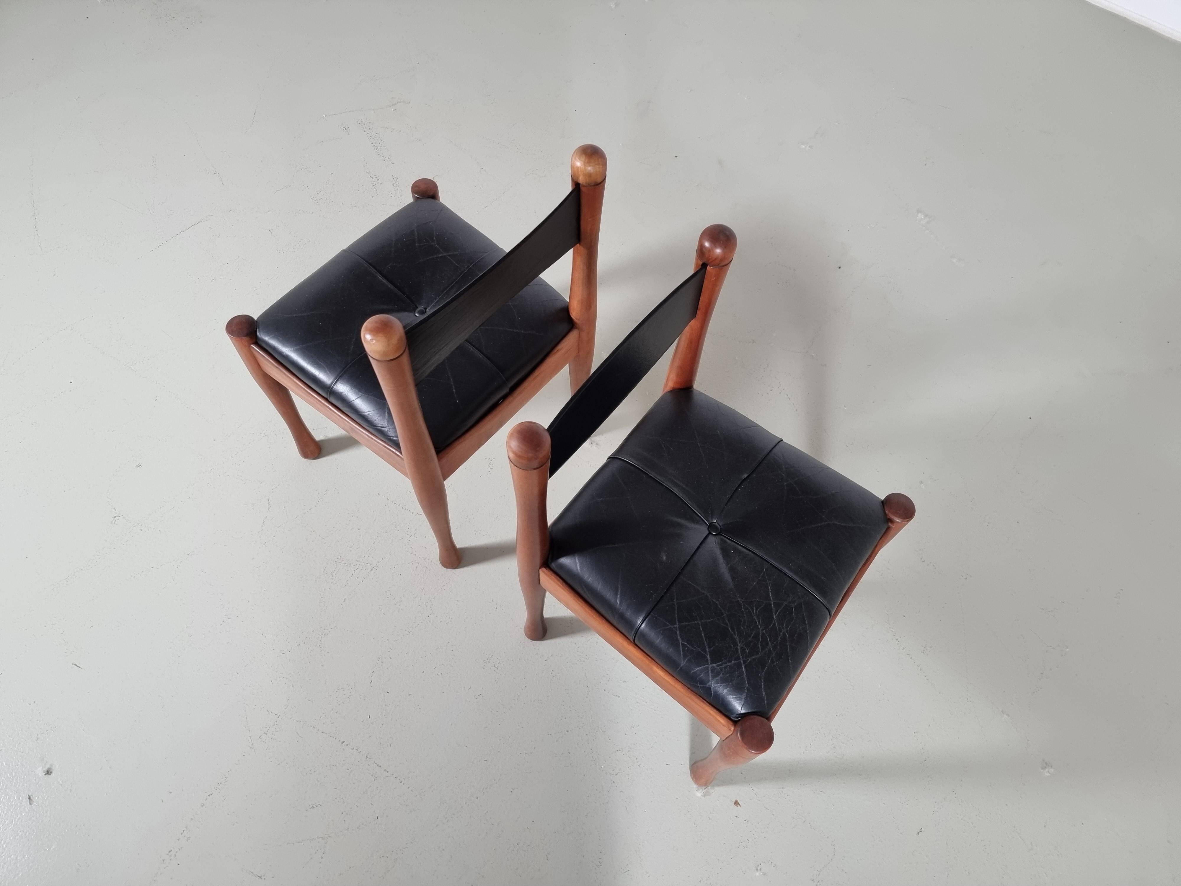 Set of 4 dining chairs by Silvio Coppola for Bernini, 1960s.