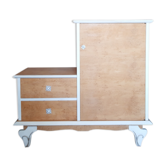 Storage cabinet entrance bohemian style