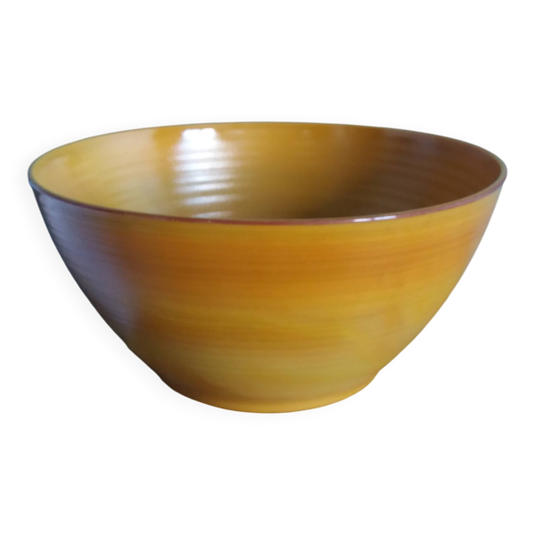Saladier Arcopal Volcan en verre de couleur caramel orange