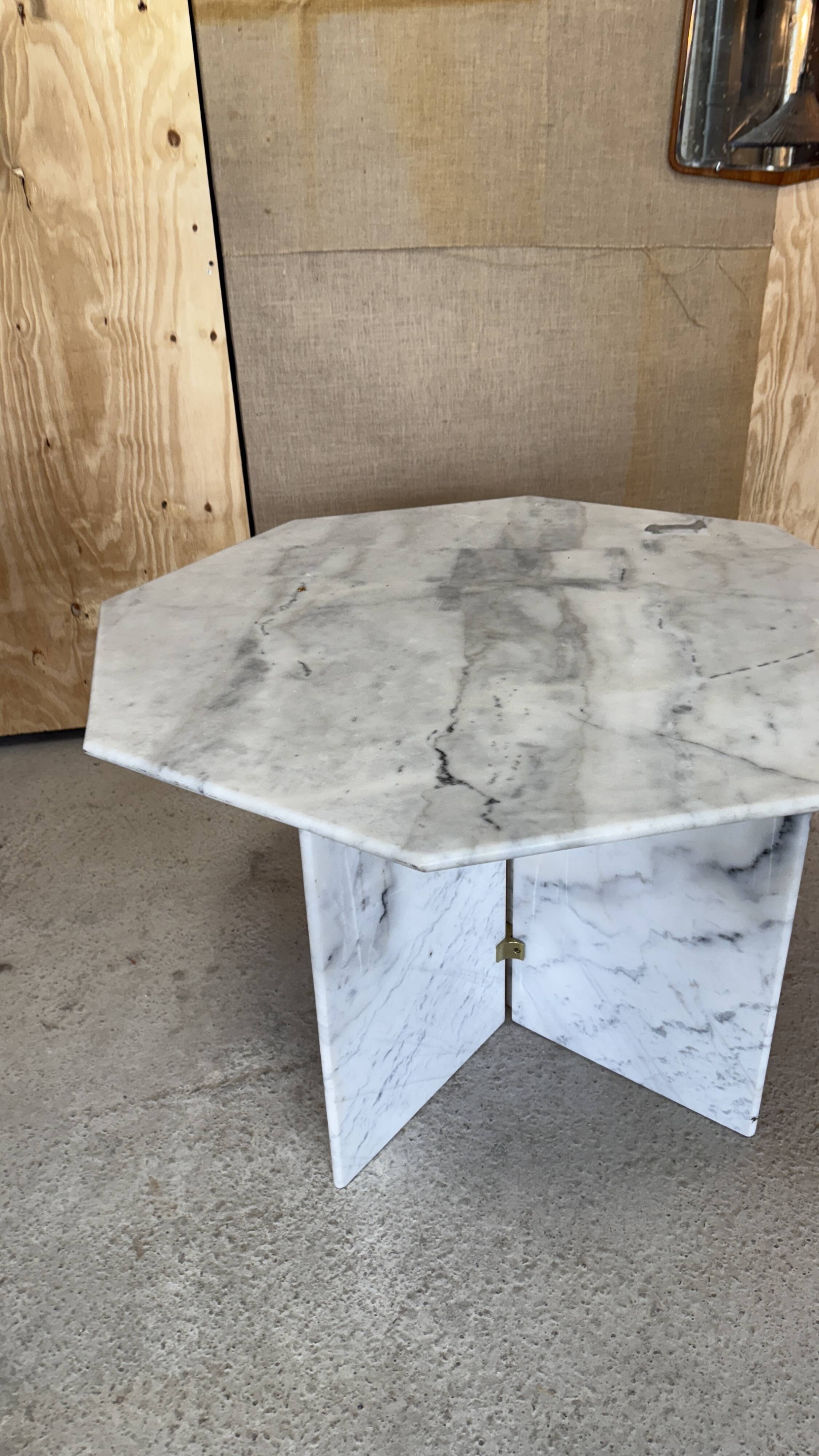 Table à manger en marbre