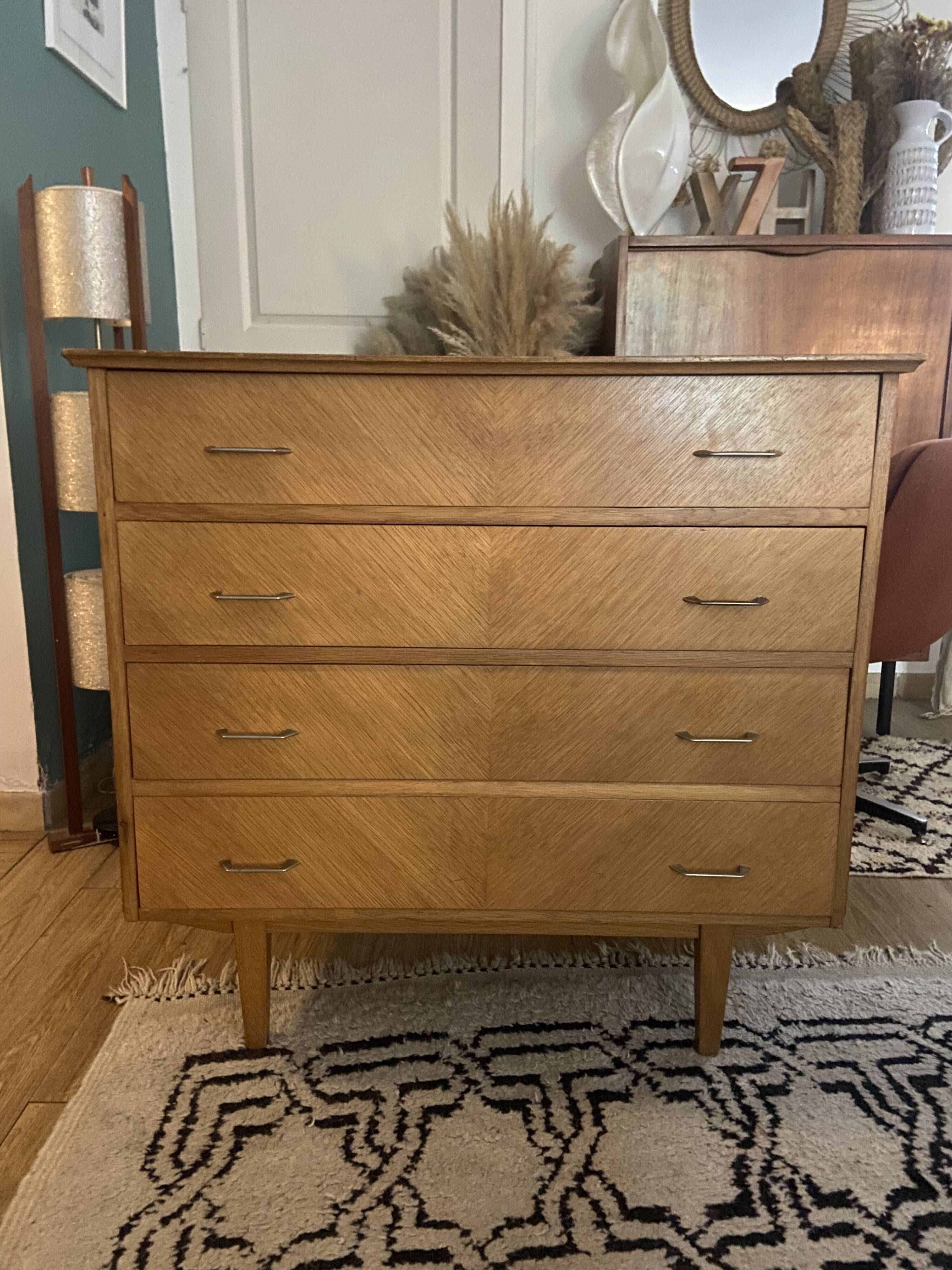 1950s oak chest of drawers