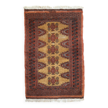 Tapis Vintage Bukhara Ouzbek en Laine, Années 1960, Authentique et Élégant