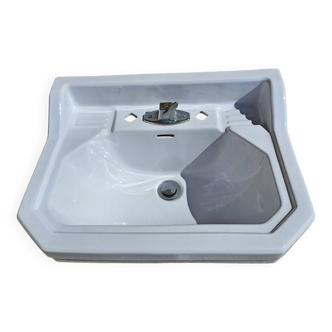 Art Deco basin