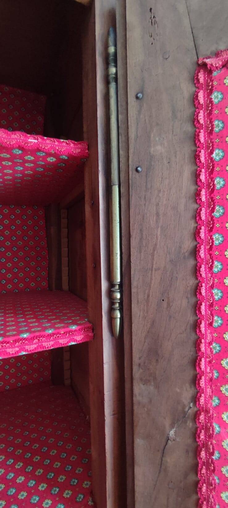 armoire bressane