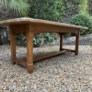 Table à manger en chêne massif du début du 19e siècle