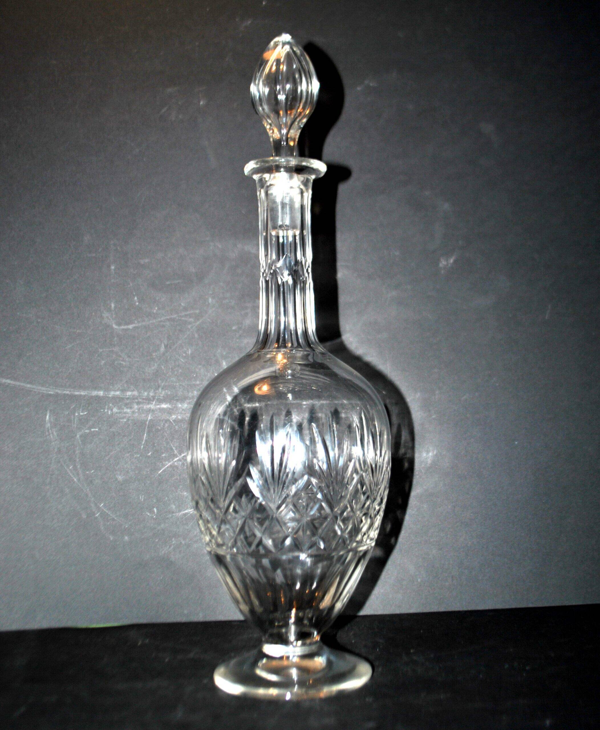 Massenet wine carafe in Saint-Louis cut crystal size 4147 H35