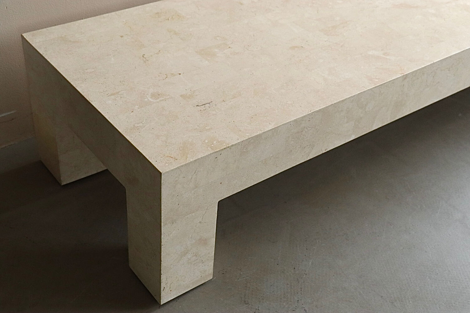 Coffee table in travertine inlay