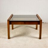 Coffee table in wood and smoked glass