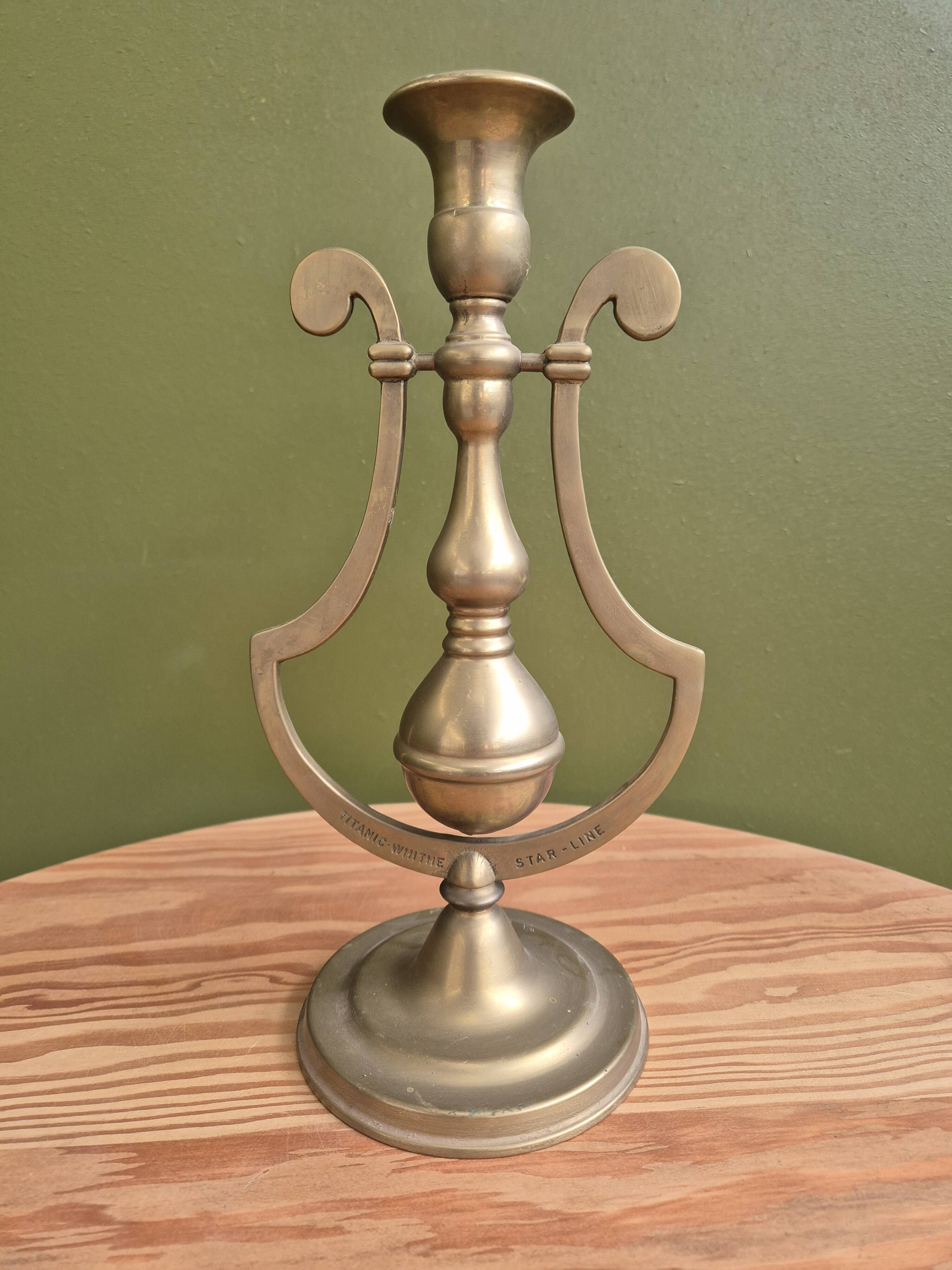 Titanic Star-Line swing candle holder