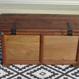 Tuscan chest in solid wood, Argudo Navarro, Spain