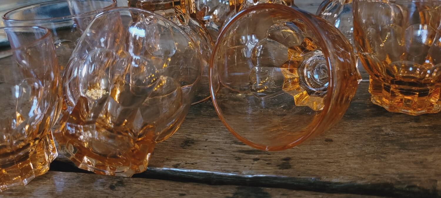 50's glasses art deco line