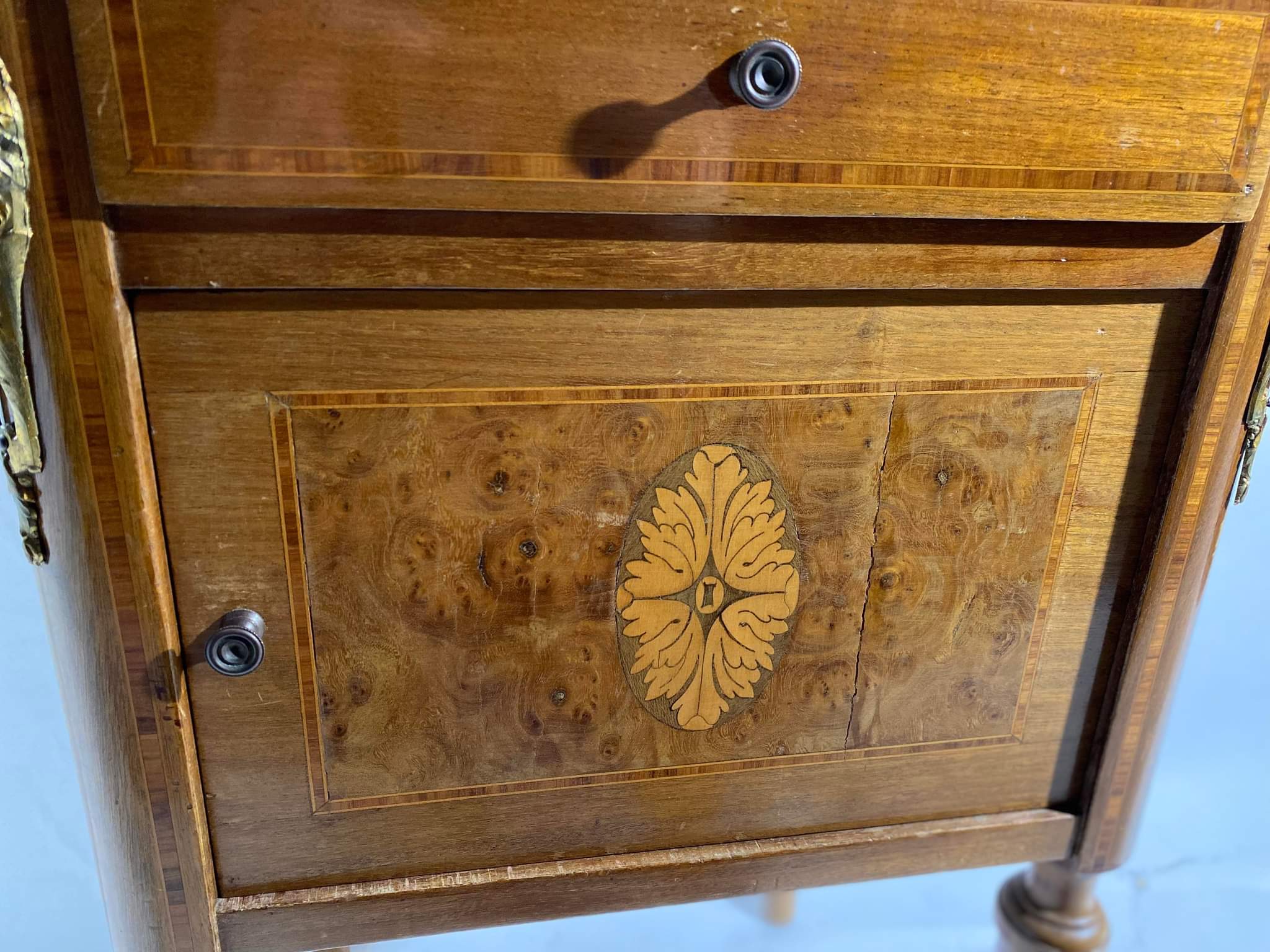 Bedside Louis XV style