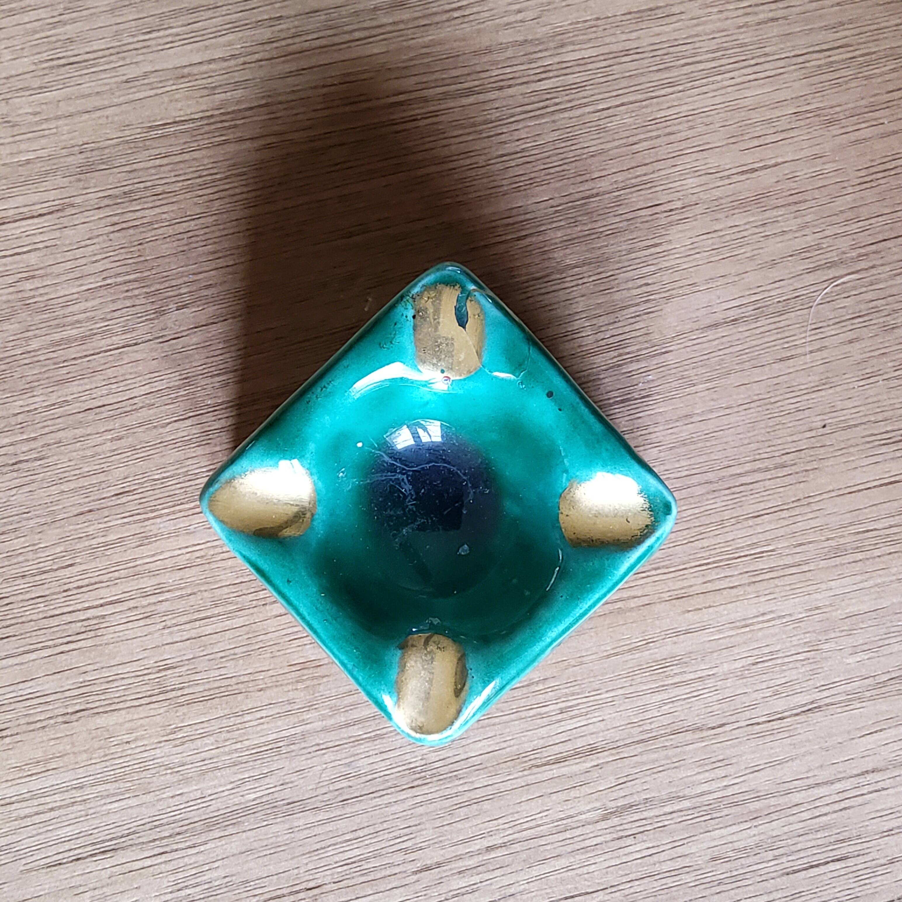 Vintage dice ashtray