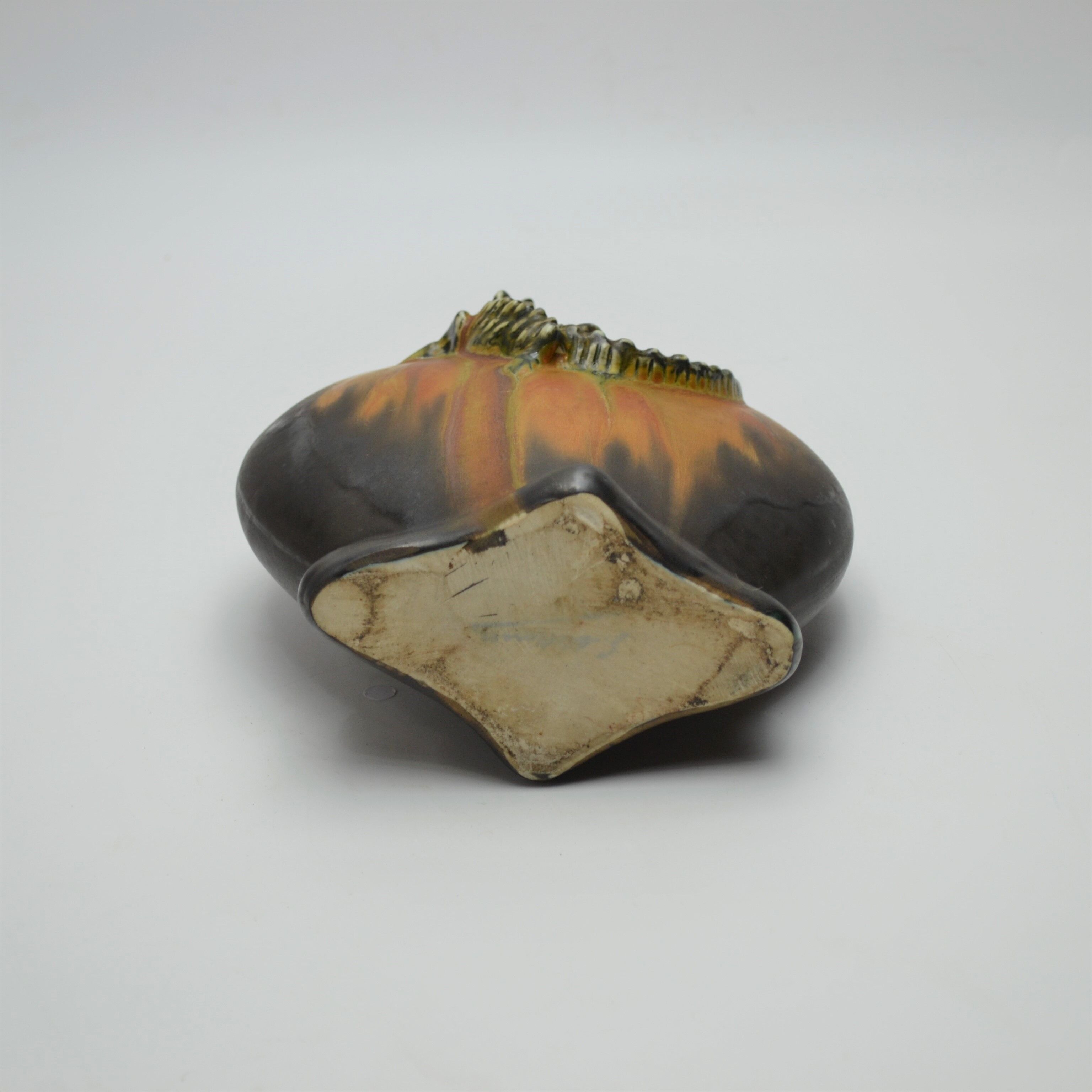 Gilbert Méténier's flamed sandstone newt bottlened vase