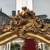 Mirror with a golden leaf pediment, 151x90cm