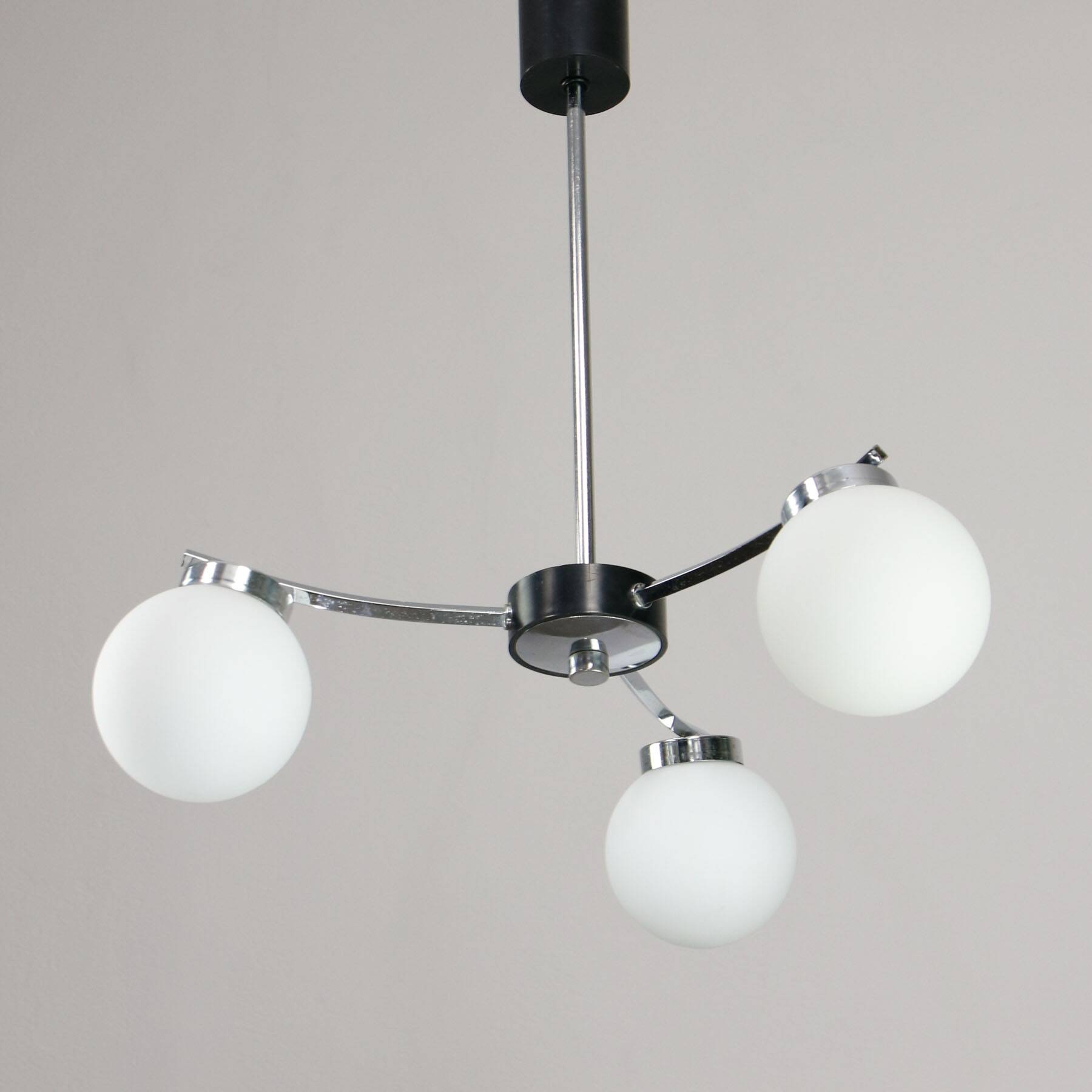 Mid-Century Italian Chrome and Opaline Chandelier