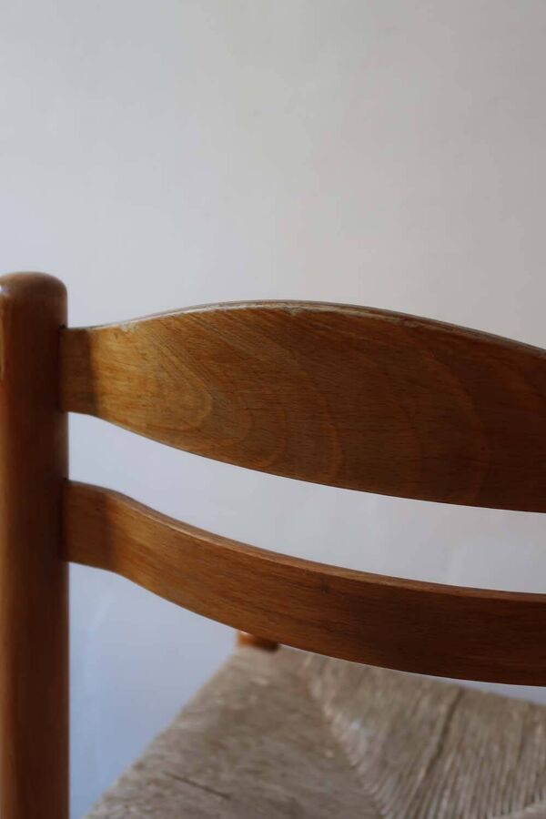 Paire de chaises rustiques paillées