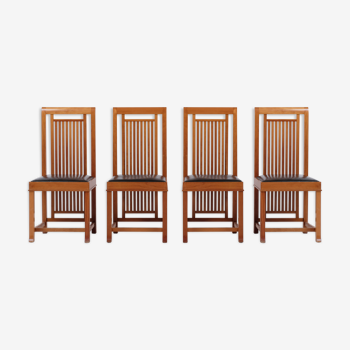 4 chaises par Franck Lloyd Wright pour Cassina 1992