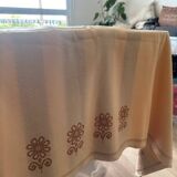Tablecloth and 12 matching napkins from the 70s