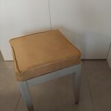 Piano stool