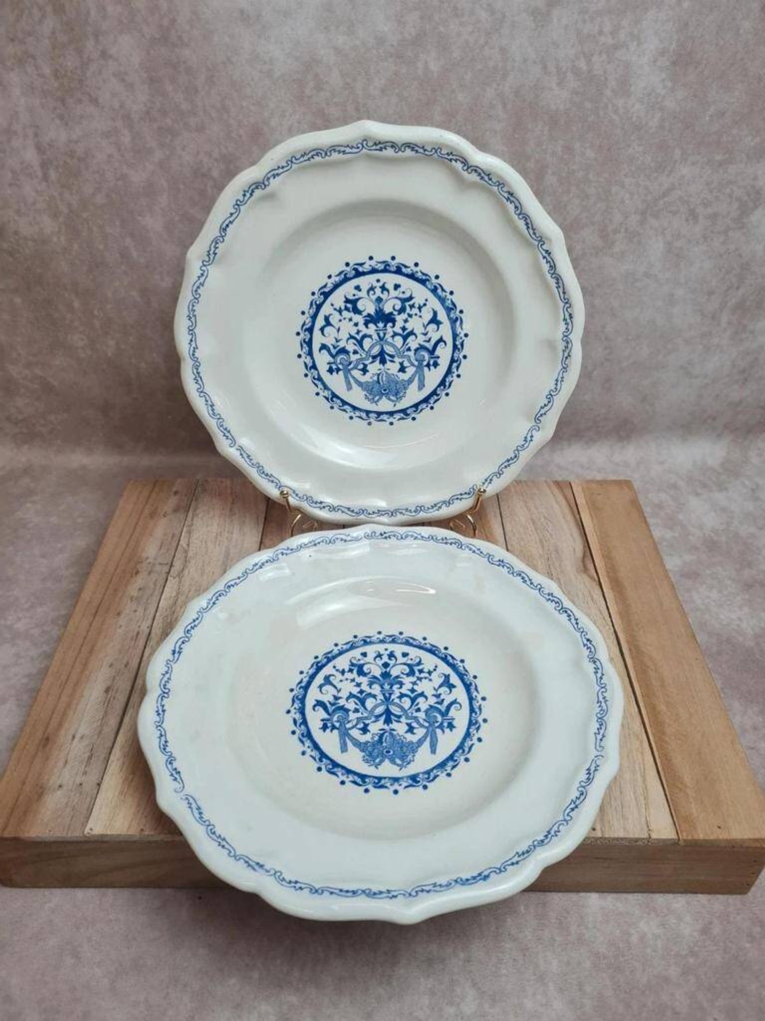 Paire d’assiettes Gien modèle Rouen bleu – décor classique