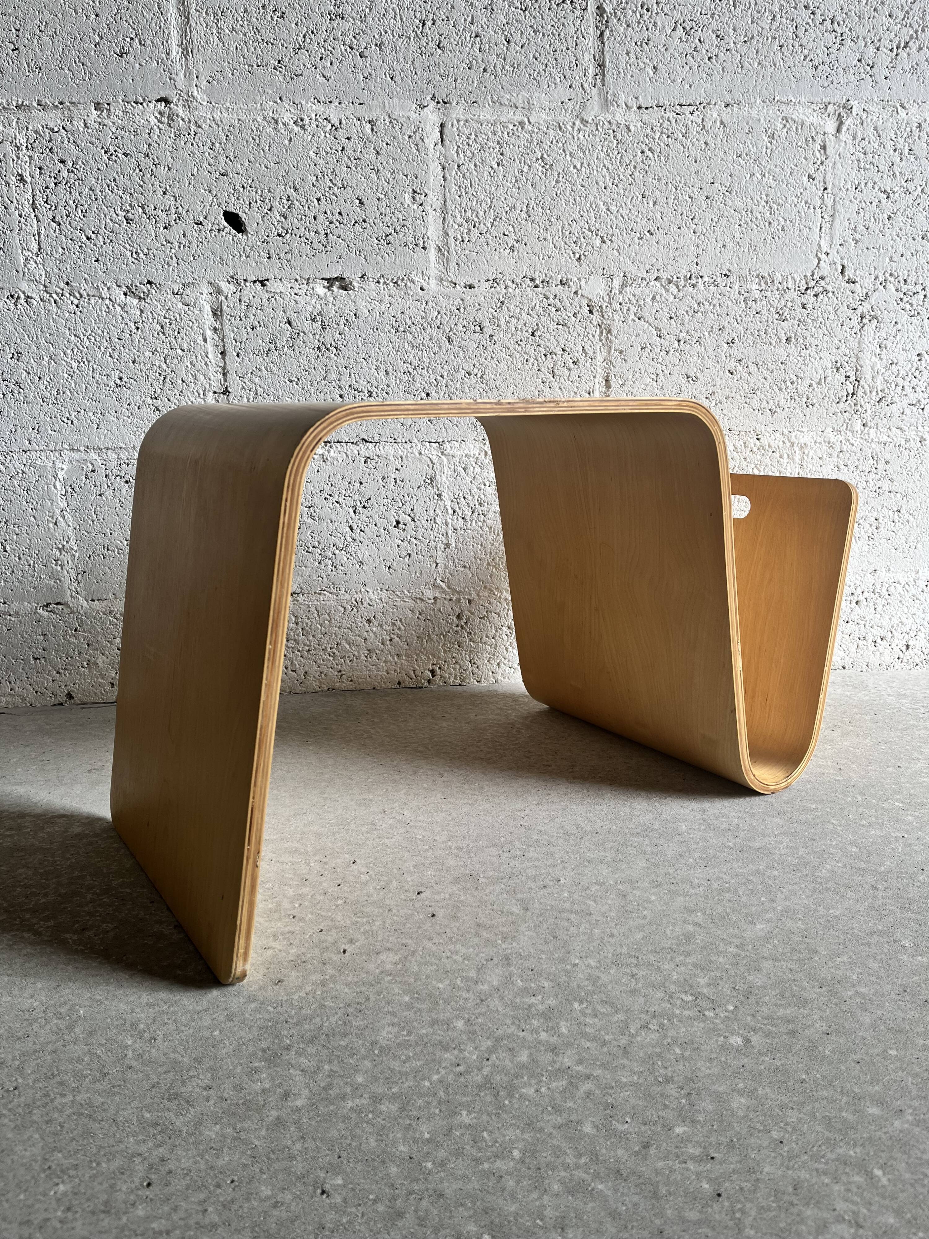 Table basse bout de canapé et porte revues en bois