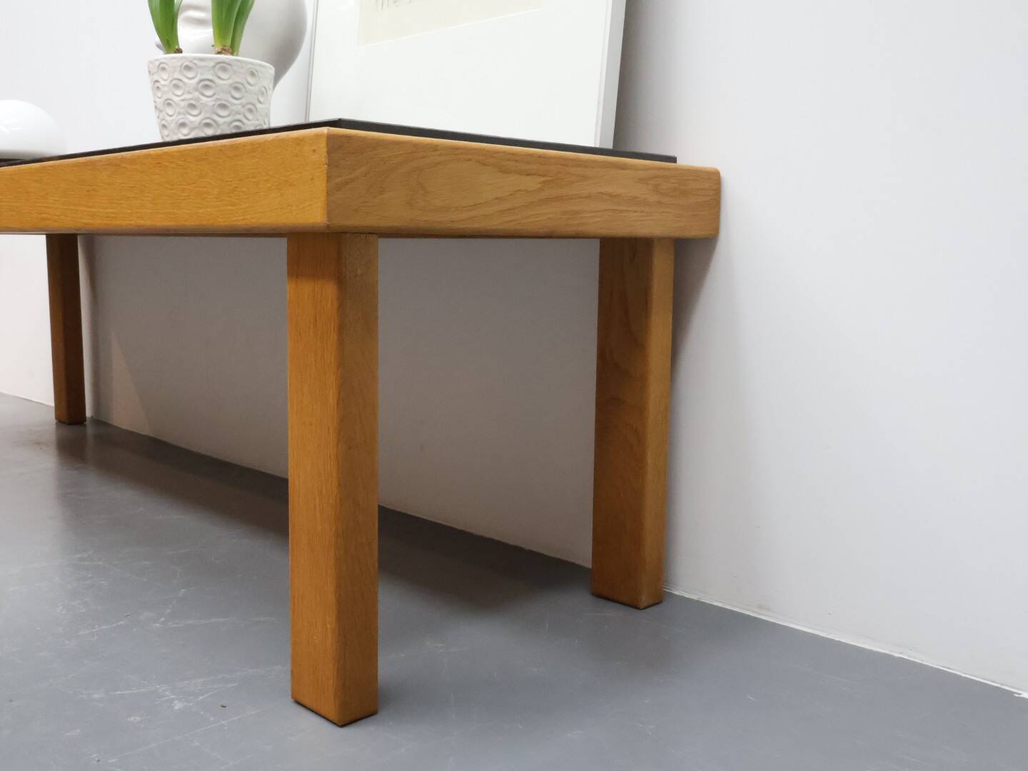 Vintage sidetable salontafel eikenhout graniet handgemaakt