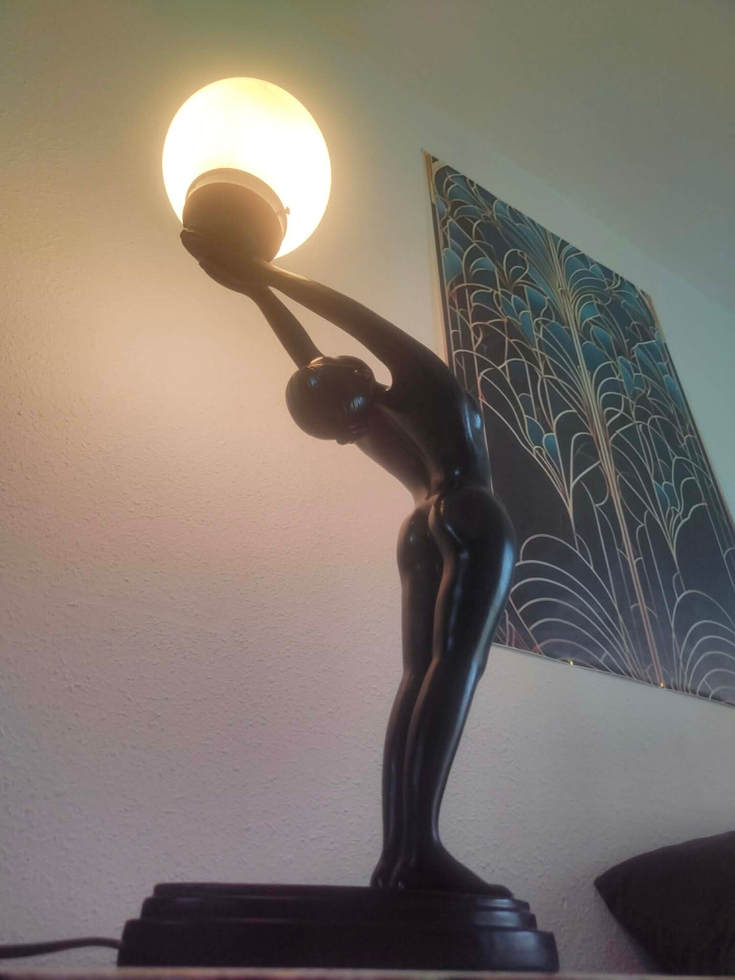 Art Deco woman lamp 72 cm in height