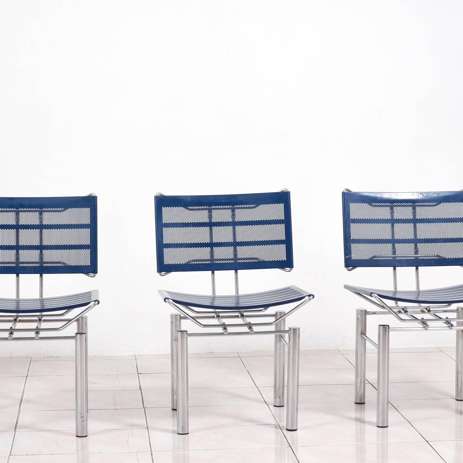 Set of 4 postmodern „8600“ chairs by Hans Ulrich Bitsch for Kusch & Co.