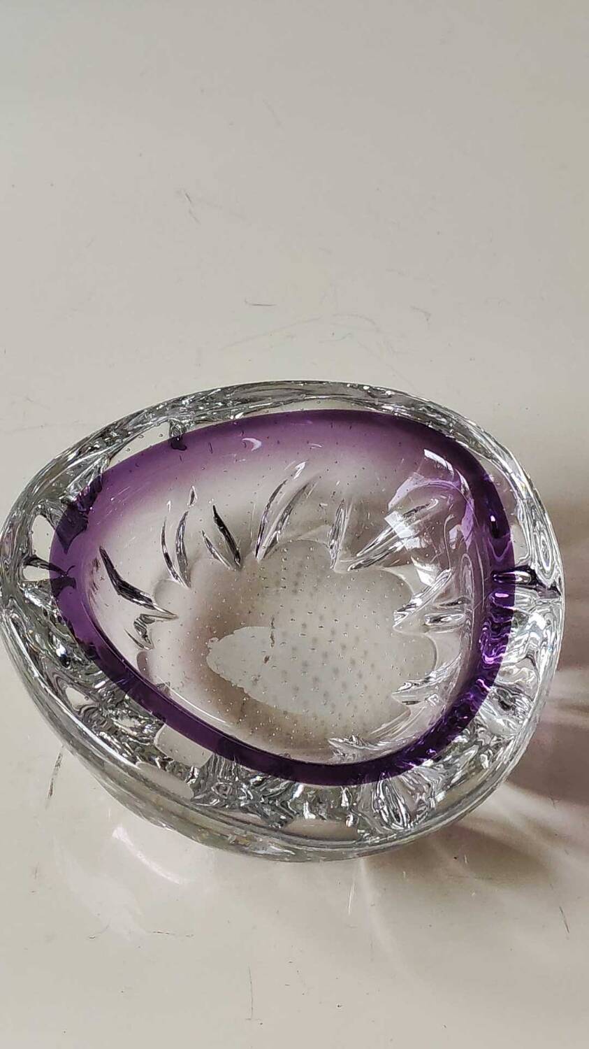 Murano bubble/Bullicante pocket emptier. Cross-pattern. Blown art glass. Diam 13 cm