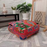 Handmade Berber pouf in wool 60 X 60 X 20 CM