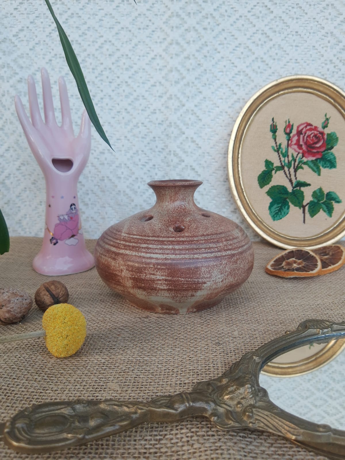 Vase pique flower in sandstone signed Vallauris vintage